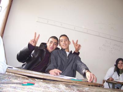 moi et younes mon meilleur ami ds la classe